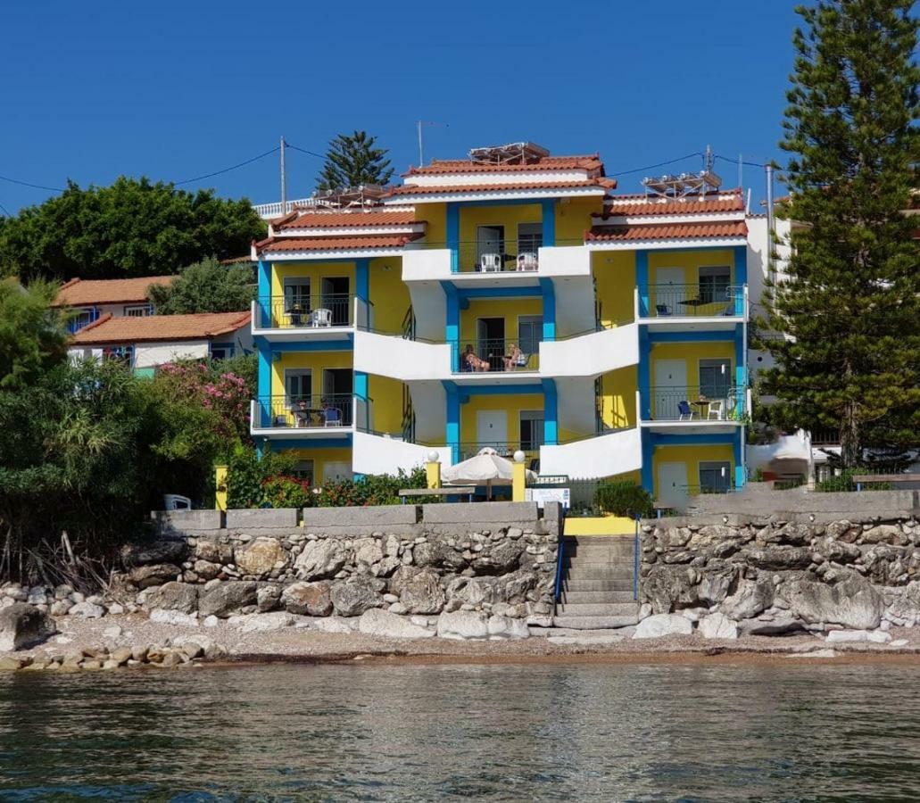 Iris Apartments Chrani Esterno foto