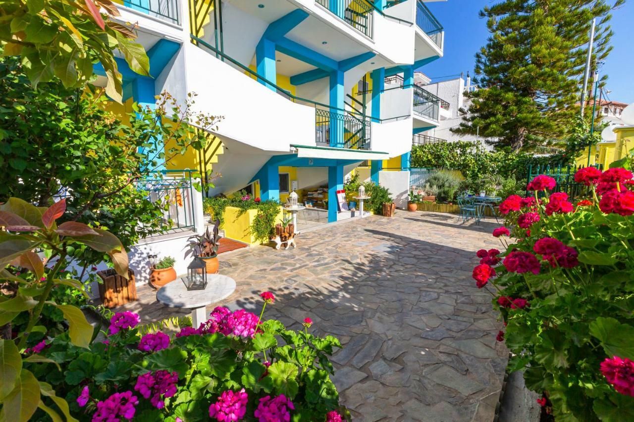 Iris Apartments Chrani Esterno foto