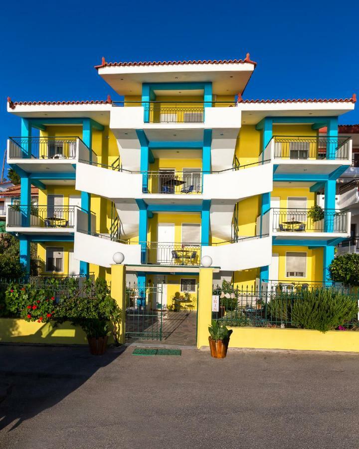Iris Apartments Chrani Esterno foto